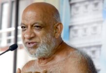 विरोधियों से डरना नहीं वरन कार्य करना ही कुशलता -मूनि श्री सुधासागर