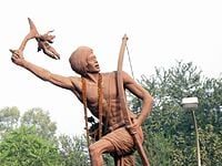 क्रांतिकारी बिरसा मुंडाकी पुण्य तिथि— विद्यावाचस्पति डॉक्टर अरविन्द प्रेमचंद जैन भोपाल /पुणे