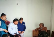 परम पूज्य मुनि श्री प्रमाण सागर जी से आशीर्वाद प्राप्त किया