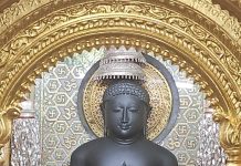 मालपुरा के आदिनाथ भगवान के दर्शन कर दर्शनार्थियों ने की पूजा अर्चना