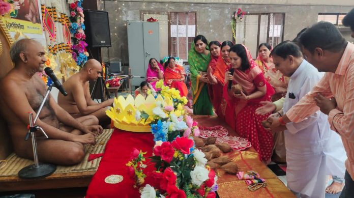 साँसों के रुकने के पहले इच्छाओं का रूक जाना है उत्तम समाधि-आचार्य श्री 108 भद्रबाहु मुनिराज