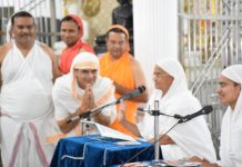 पंचम काल में धर्म का ज्ञान सीखा जैन मुनियों से – गणिनी आर्यिका विज्ञाश्री माताजी पंचम काल में धर्म का ज्ञान सीखा जैन मुनियों से - गणिनी आर्यिका विज्ञाश्री माताजी