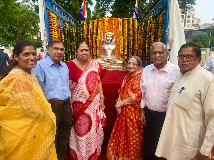 WhatsApp Image 2025-11-04 at 11.52.57 AM