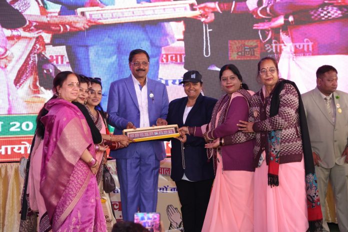 WhatsApp Image 2025-11-19 at 12.53.28 PM