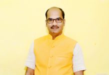 शोक सभाओं का बदलता स्वरूप: दिखावे की प्रवृत्ति और सामाजिक दायित्व -डॉ. सुनील जैन संचय, ललितपुर