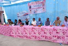 महावीर इंटरनेशनल डडूका द्वारा रा उ प्रा वि उदेला मे 111स्वेटर वितरित : बाल वाटिका का लोकार्पण