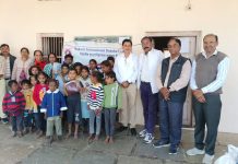 महावीर इंटरनेशनल डडूका द्वारा पी ई ई ओ क्षेत्र के तीन विद्यालयों के बच्चों को शीत निवारण हेतु 55 स्वेटर वितरित किए गए