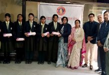 महावीर इंटरनेशनल ग्रेटर द्वारा गरिमा प्रोजेक्ट के अंतर्गत स्कूली छात्राओं को सेनेटरी पैड का निःशुल्क किया वितरण