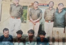 दाभाईयो जी के नया गांव जैन मंदिर में अष्टधातु के तीन प्रतिमाएं रात को चोरी हुई