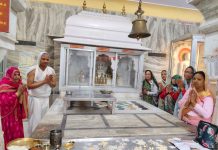 फागी कस्बे सहित परिक्षेत्र के जिनालयों में जैन धर्म के नौवें तीर्थंकर पुष्पदंत भगवान का मनाया गर्भ कल्याणक महोत्सव हर्षोल्ल्लास पूर्वक