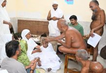 ग्रहस्थ जीवन त्याग कर संयम के मार्ग पर प्रशस्त हुई मनोरमा देवी अजमेरा