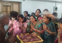 आचार्य श्री श्रेय सागरजी महाराज का डडूका में भव्य मंगल प्रवेश: जैन समाज में बही प्रवचन गंगा