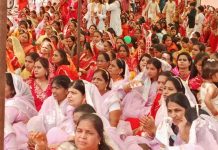 भगवान महावीर जयंती महोत्सव में दो आर्यिका का सानिध्य होने से उमड़ा अपार जैन समाज