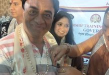 डडूका के अजीत कोठिया रूमा देवी द्वारा एम आई एफ़ सम्मान से विभूषित.