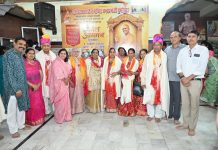 आचार्य प्रज्ञा सागर जी महाराज स संघ के पावन सानिध्य में अमृत महोत्सव में प्रबुद्ध जनों ने भाग लेकर कार्यक्रम की शोभा बढ़ाई