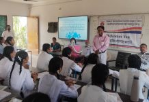 महावीर इंटरनेशनल गढ़ी परतापुर द्वारा सेनेटरी नेपकिन डिस्ट्राइंग मशीन भेट कर स्वच्छता अभियान को गति प्रदान की गई.