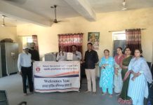 महावीर इंटरनेशनल गढ़ी परतापुर द्वारा मादलदा में जीवन रक्षक टैबलेट कीट वितरित…… पृथ्वी दिवस आयोजन भी हुआ.