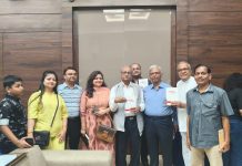 जैन धर्म और विश्व शांति पुस्तक का विमोचन स्वराज जैन को मिला सम्मान